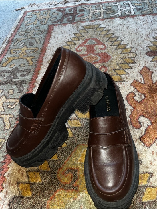 ALOHAS Shoes - Alohas women’s burgundy Leather chunky Loafers